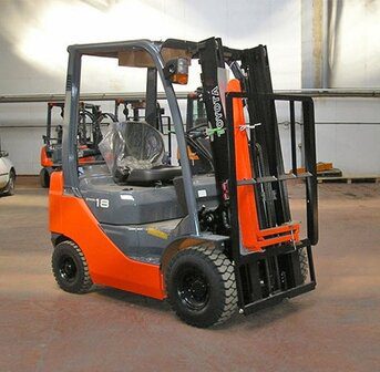 Harga Forklift Toyota 1.8Ton